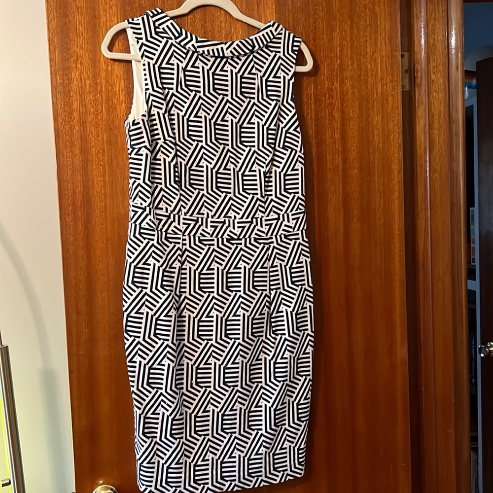 Boden Women’s sleeveless dress- great condition!